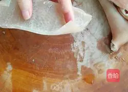 Illustration of how to make pork skin jelly 2