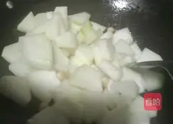 Illustration of how to make scallops and east melon 3