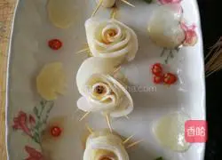 Illustration of how to make potato roses 3