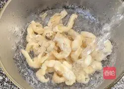 Illustration of how to make boneless chicken feet 3