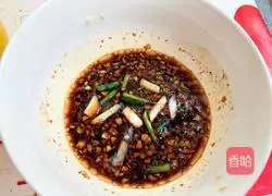 Illustration of home-style cold okra recipe 6