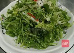 Illustration of how to make raw bitter chrysanthemum 3