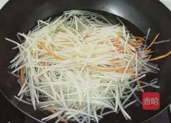 Illustration of how to make cold shredded potatoes 7