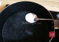 Illustration of how to make king oyster mushrooms with spinach 6