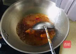 Hot and Sour Rice Noodles Recipe Illustration 5