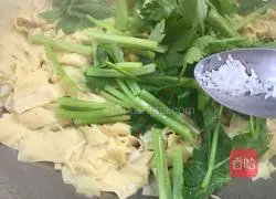 Illustration of making tofu skin 10