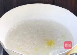 Green stir-fry Illustration of making lotus root silk 3