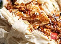 Illustration of how to make cold yuba and cucumber 8