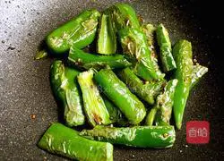 Illustration of how to make tiger skin pepper 6