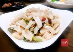 Illustration of how to make spicy and sour lotus root 8