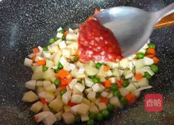 Illustration of how to make diced wild rice potatoes 5