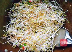 Illustration of how to make stir-fried bean sprouts 5