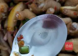 Illustration of lemon spicy and sour chicken feet 10