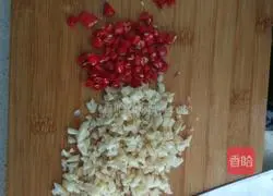  Illustration of how to make cold cucumber 5