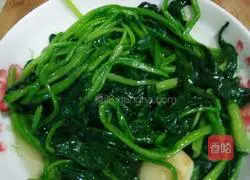 Illustration of how to make stir-fried spinach 4