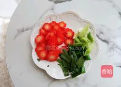 Illustration of how to make white fungus and stir-fried cauliflower 4