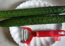 Cold cucumber Illustration of how to make a roll 2