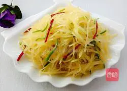Illustration of how to stir-fry shredded potatoes 17