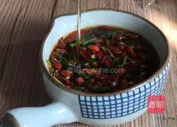 Illustration of how to make preserved egg tofu 5