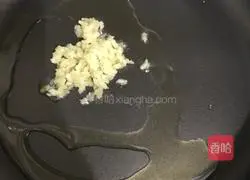 Illustration of how to make garlic broccoli 6