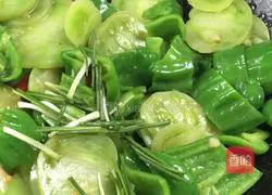 Illustration of how to make double pepper tomatoes (weight loss version) 8