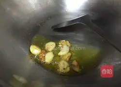Illustration of how to stir-fry broccoli 4