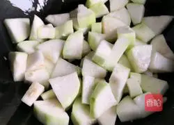 How to stir-fry tomatoes in gourds Illustration 3