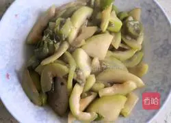 Illustration of how to make spicy stir-fried loofah and gourd 6