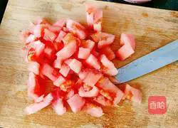 Illustration of how to make green trees and red flowers 5