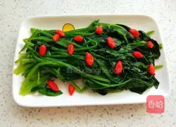 Illustration of how to make wolfberry spinach 4