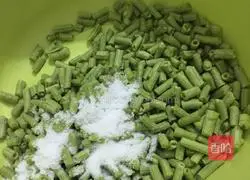 Illustration of how to make sour beans 2