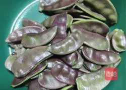 Illustration of how to make fried shredded lentils 1