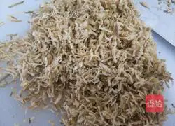 Illustration of how to make dough balls 3