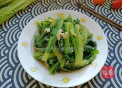 Illustration of how to make stir-fried lettuce 1