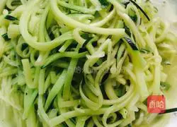 Illustration of how to make stir-fried pumpkin shreds 6