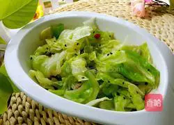 Illustration of how to make hand-shredded cabbage 8