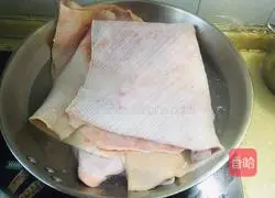 Holiday salad dish - how to make jelly skin with original juice Illustration 1