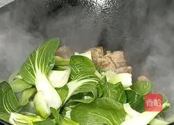 Illustration of how to stir-fry vegetables with moldy bean dregs 6