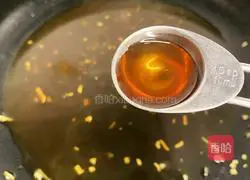 Illustration of how to make flowers bloom and prosper 4