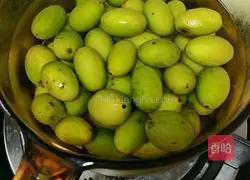 Illustration of how to make olives 1