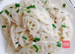 Illustration of how to make stir-fried lotus root slices 9