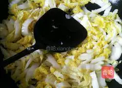 Illustration of how to make stir-fried cabbage 7