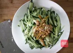 Cold cucumber shreds Illustration of how to do it 5