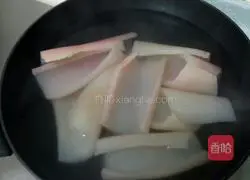 Illustration of how to make crystal skin jelly 5