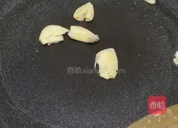 Illustration of how to make spicy and sour shredded potatoes 2