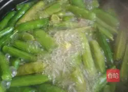 Illustration of how to cook peas 6