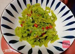 Illustration of how to make cold bitter melon 5