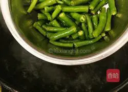 Illustration of how to make cold peppers 3