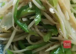 Illustration of how to make pepper and potato shreds 9