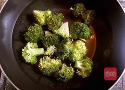 How to make cold broccoli Illustration 2